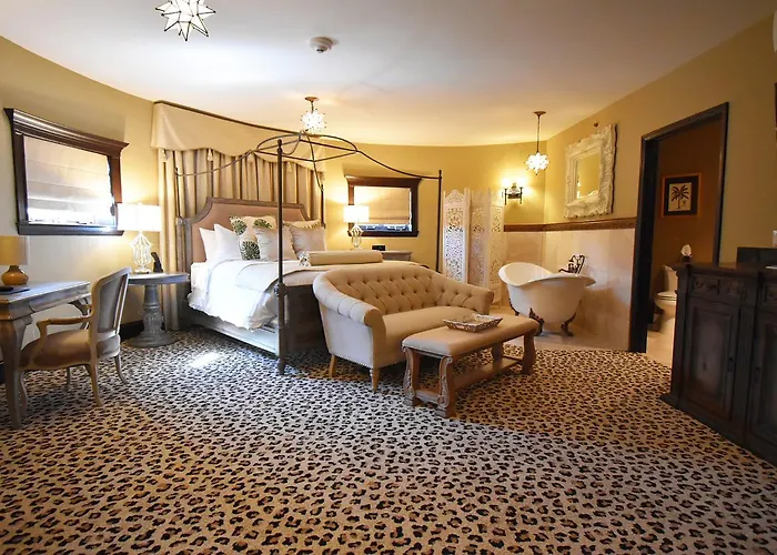 Spa Hotel: The Detroit Club